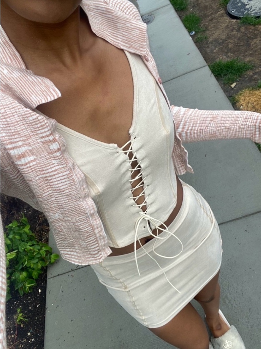 Bnwt Wmnswear suede tan lace up gorgeous set size small